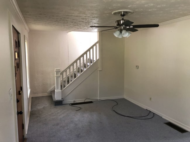 Building Photo - 1505 Rugby Rd