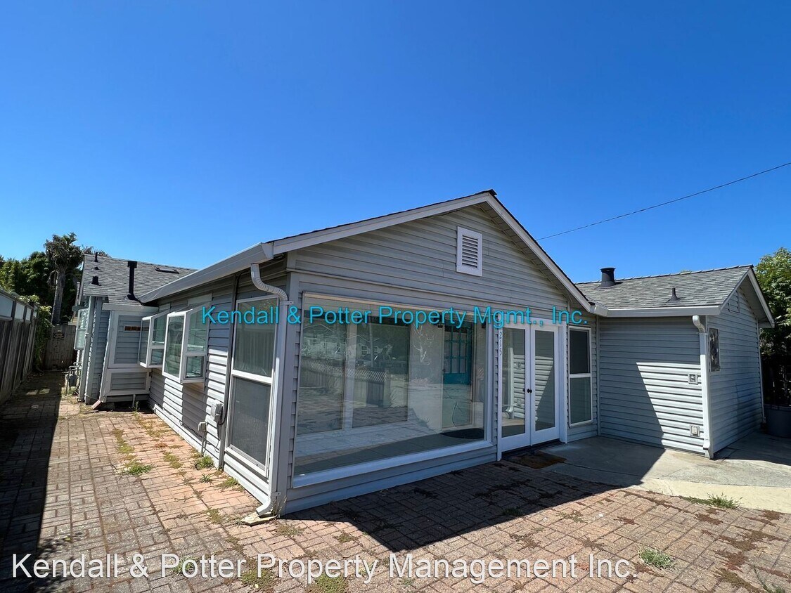 Primary Photo - 2 br, 1 bath House - 215 Liberty Street