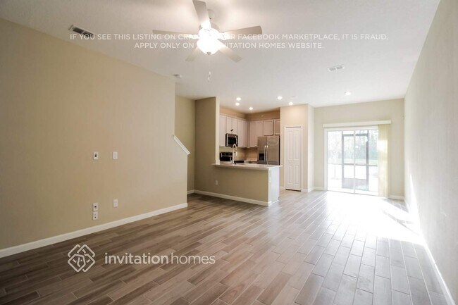 Foto del edificio - 13290 Shore Grass Dr