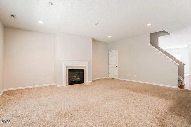 Foto del edificio - 4443 Karlbrook Ln