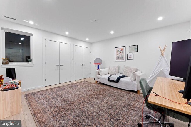 Foto del edificio - 312 Poplar St