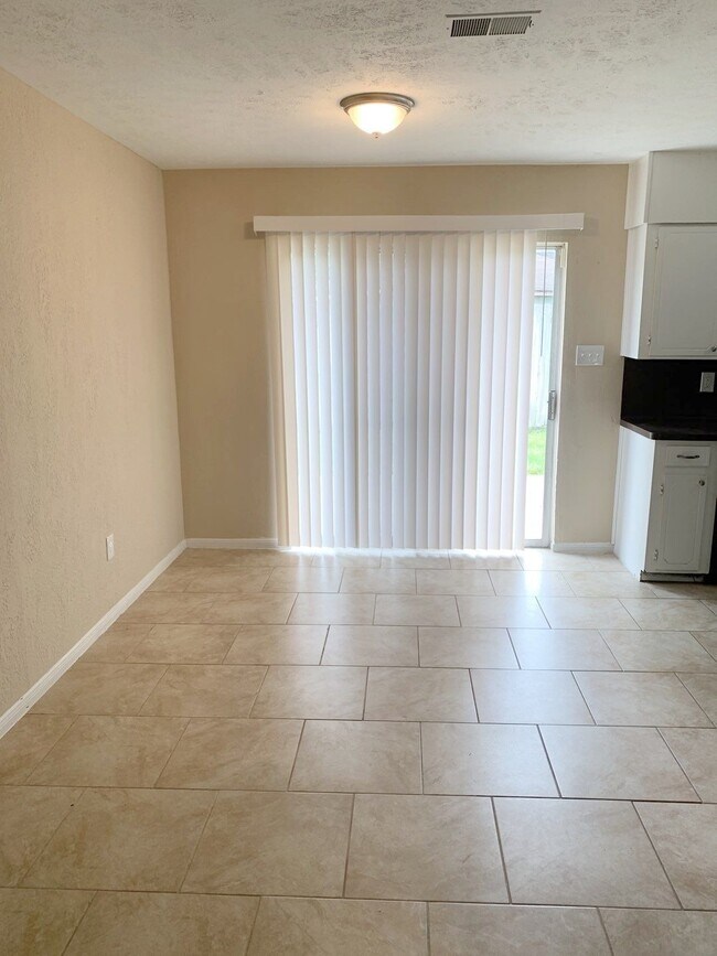 Building Photo - 2334 Marble Falls Dr