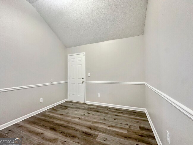 Building Photo - 5021 Serenity Point Ln