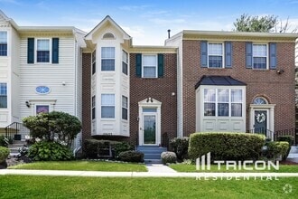 Building Photo - 10603 Lazy Day Ln