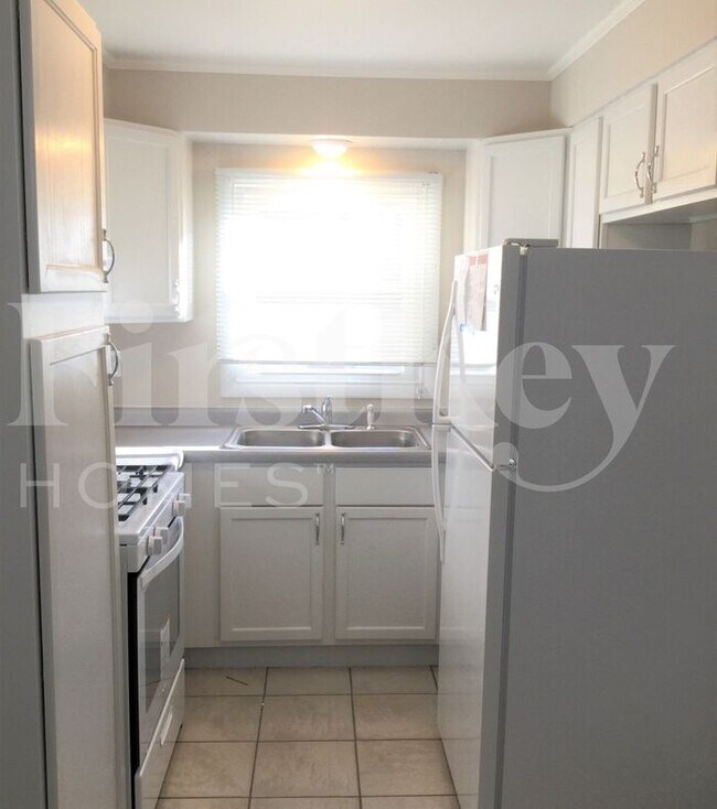 Foto del edificio - 2904 Woodworth Pl