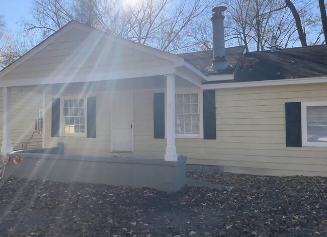 SECTION 8 APPROVED - Now Available for Lease – 3 Bed / 1 Bath Home - SECTION 8 APPROVED - Now Available for Lease – 3 Bed / 1 Bath Home