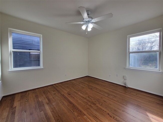 Photo - 1518 Carroll Dr House