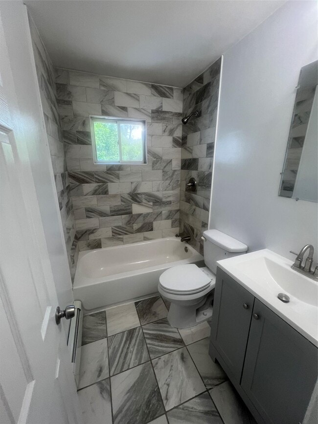 Building Photo - 649 Scherger Ave