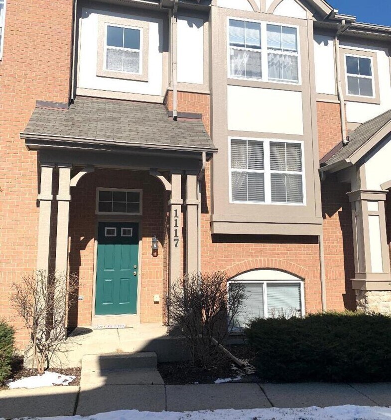 Foto principal - 1117 N Claremont Dr