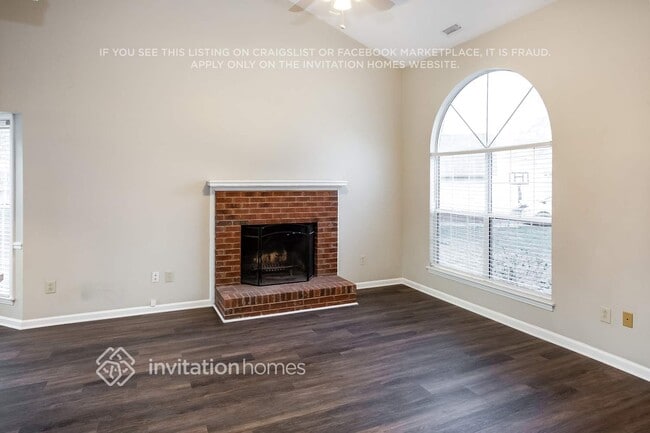 Building Photo - 4301 Emerald Ln