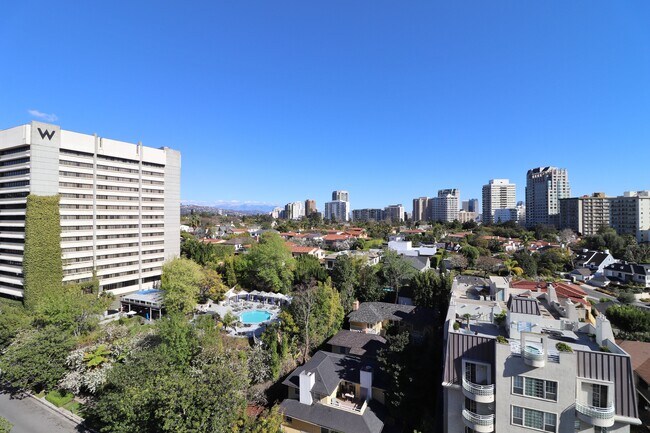 Foto del edificio - 969 Hilgard Ave