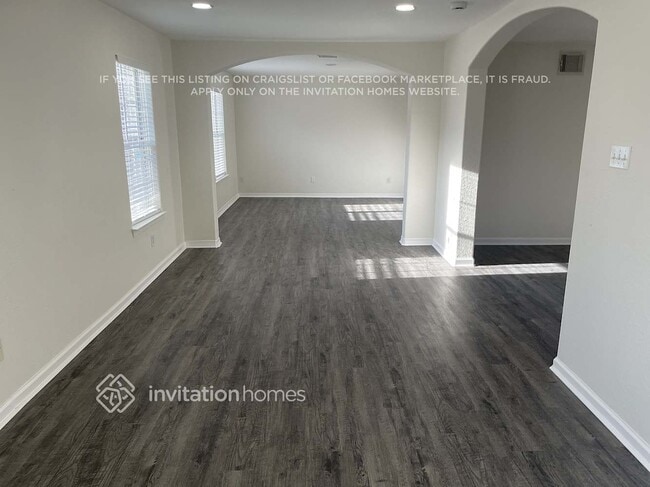 Building Photo - 9122 Prairie Trails Dr