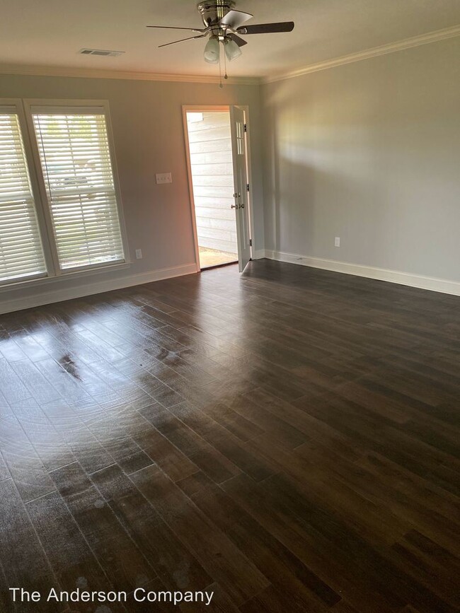 Building Photo - 4 br, 2 bath House - 188 Live Oak