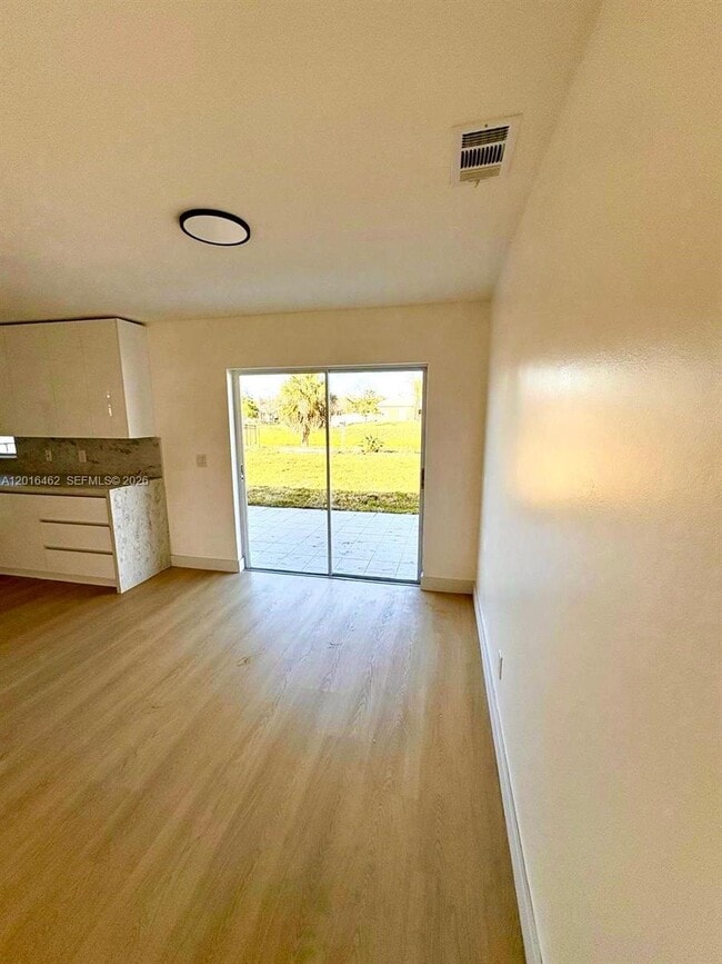 Foto del edificio - 2351 SW Chestnut Ln