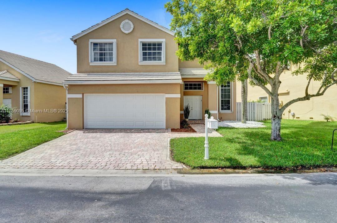 Foto principal - 285 Bridgeton Way