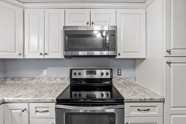 Foto del edificio - 323 Flagg St