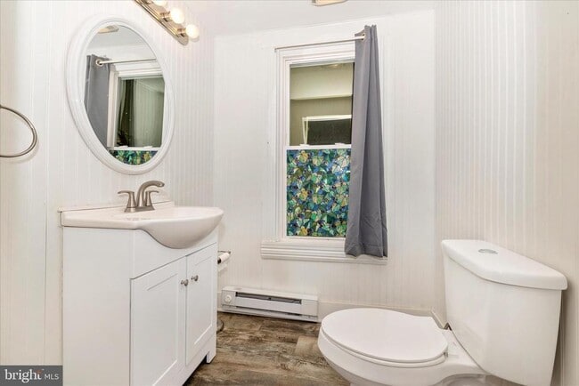 Building Photo - 6 N Farquhar St