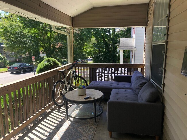 Foto del edificio - 5 BR / 2 BA House Near Bryan Park - Available August 2026!