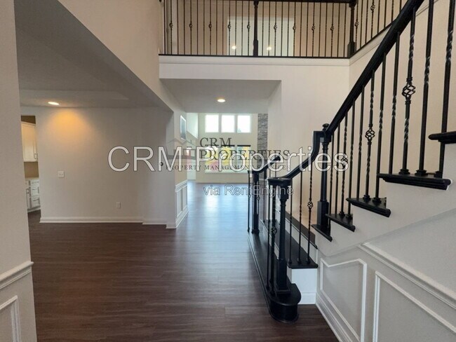 Foto del edificio - 411 Heritage Terrace Ln
