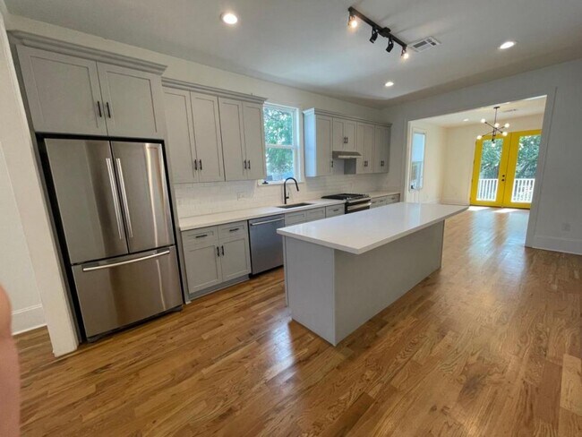 Foto del edificio - 1530 Music St