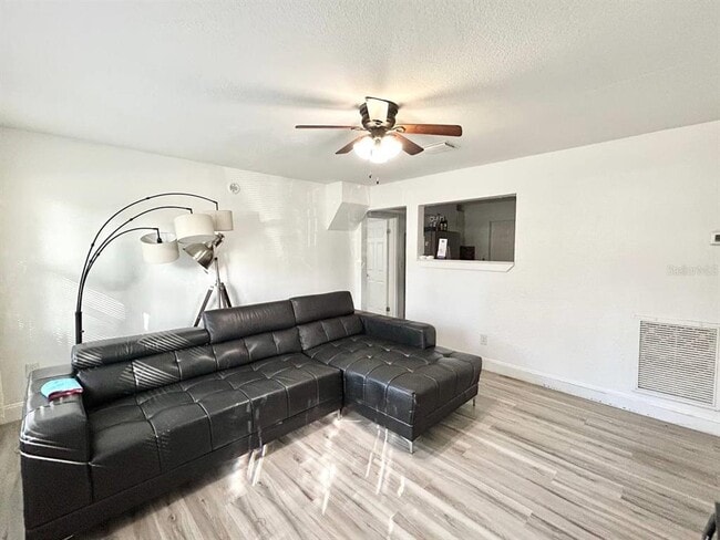 Foto del edificio - 1280 Bertland Way