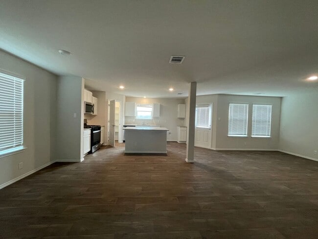 Building Photo - 13918 Whisper Bnd