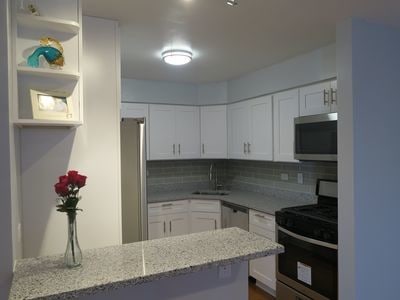 Primary Photo - 2030 W 111th St