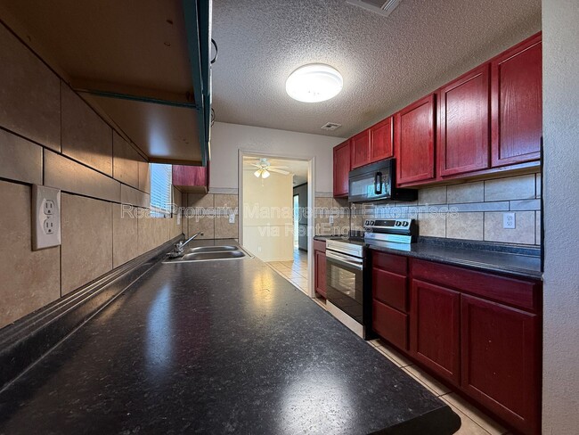 Foto del edificio - 5305 Drexel Ave