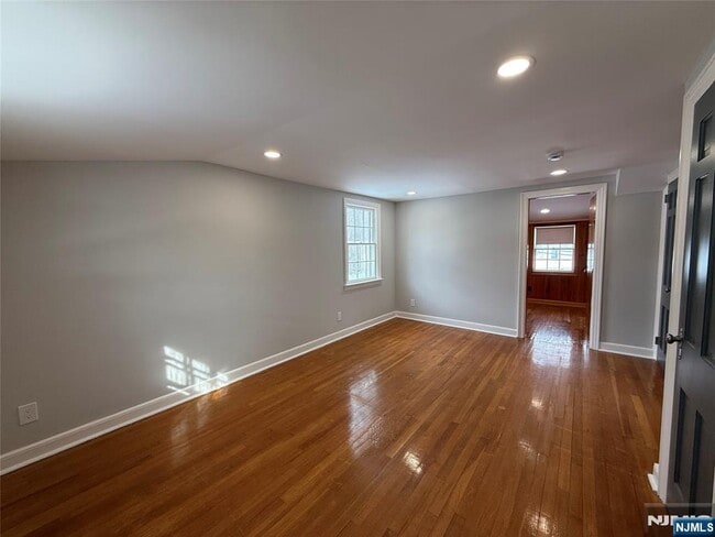 Foto del edificio - 524 N Monroe St