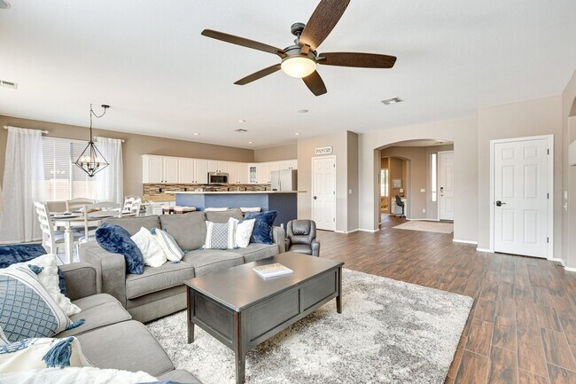 Foto del edificio - 14973 N 135th Dr