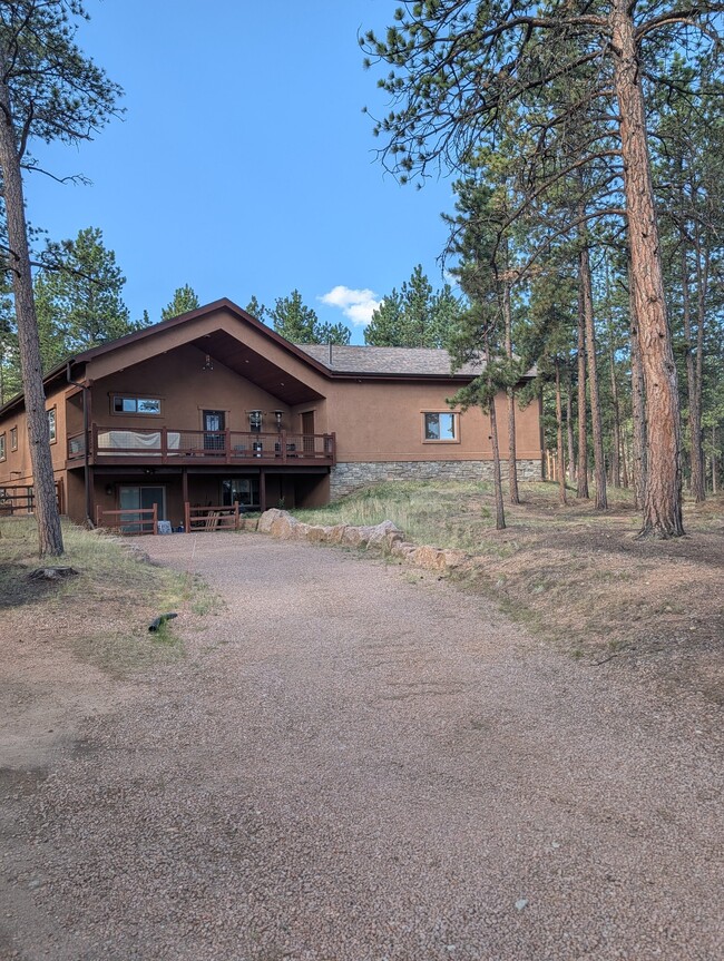 Building Photo - 1241 Woodland Valley Ranch Dr