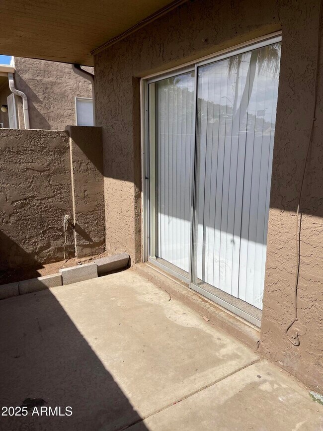 Foto del edificio - 925 W Peoria Ave