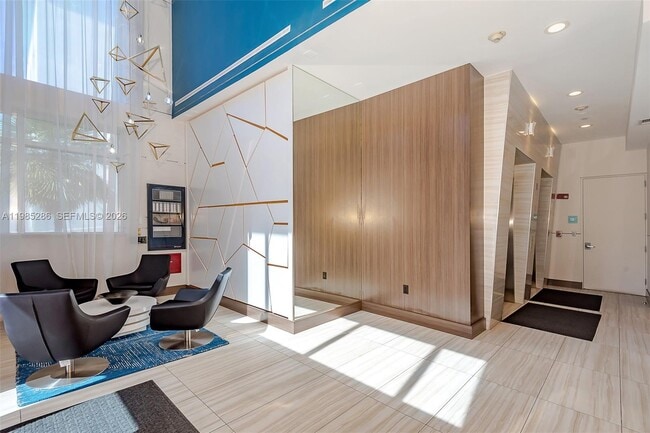 Building Photo - 200 Ocean Dr