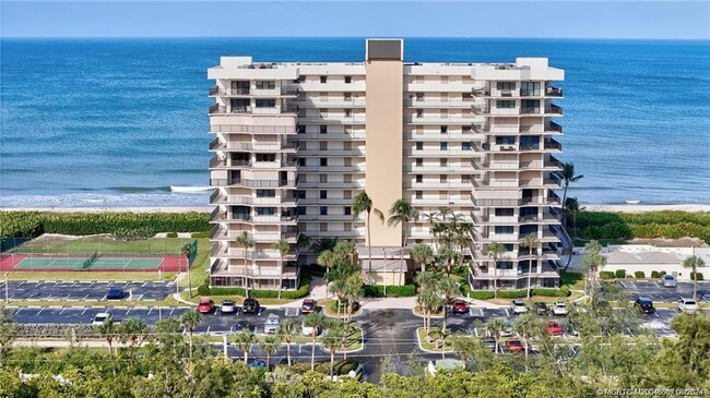 Foto del edificio - 10044 S Ocean Dr