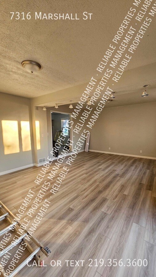 Foto del edificio - 7316 Marshall St