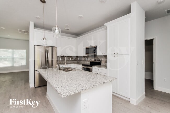 Foto del edificio - 543 Waterside Rd SE