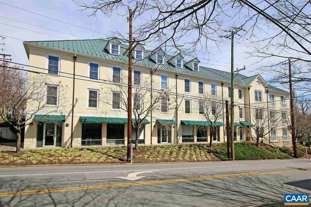 Primary Photo - 1001 E Market St