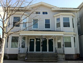 Building Photo - 432 E Main St