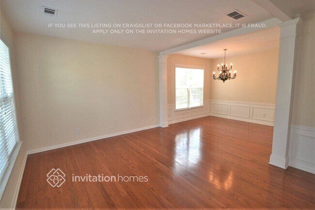 Foto del edificio - 544 Watercress Dr