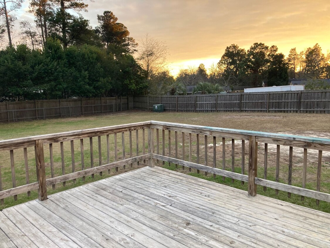 Primary Photo - 3 bdrm/2 bth for Rent