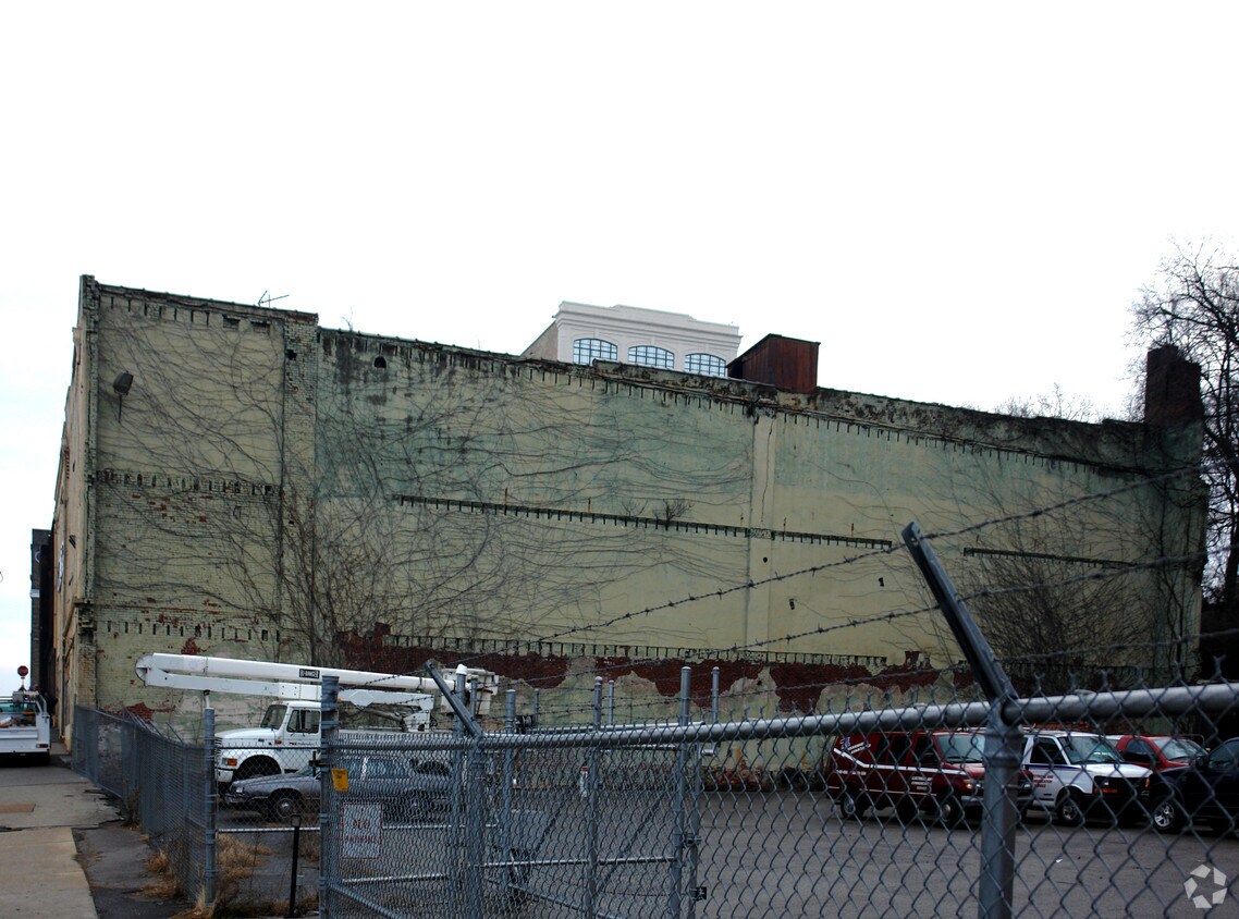 Foto del edificio - The Armature at West Jackson Row