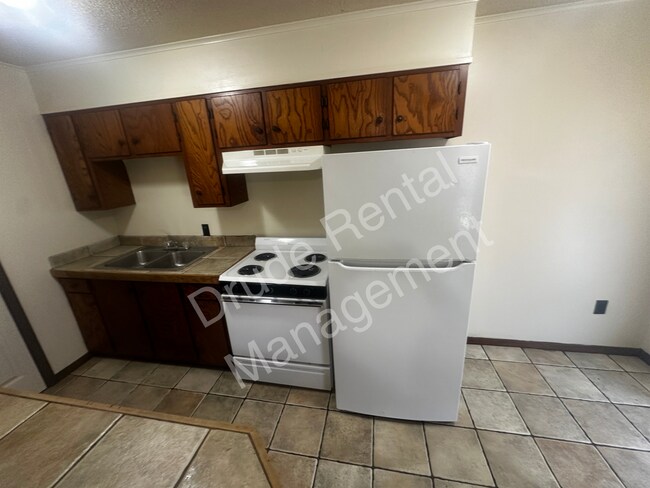 Foto del edificio - 42219 W Yellow Water Rd
