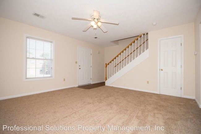 Building Photo - 1106 Richmond Green Dr