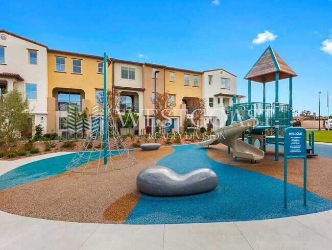 Building Photo - COMING SOON!!! Newer Build 3 Bed 3.5 Bath ...