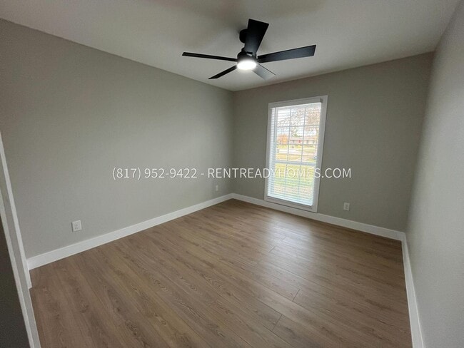 Building Photo - 6007 Leacrest Ct