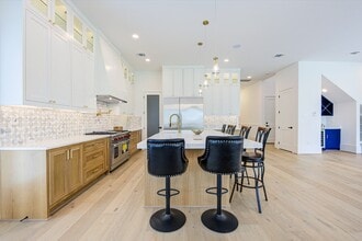 Building Photo - 1726 Wilde Rock Way