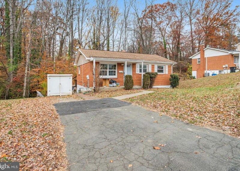 Primary Photo - 3412 N Beaumont Rd