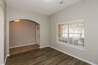 Building Photo - 16419 Great Ridge Ct