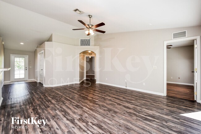 Foto del edificio - 218 Manatee St