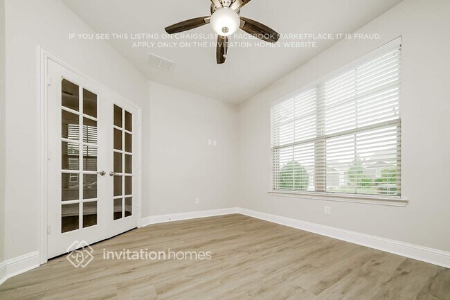 Foto del edificio - 1604 Ranch Trail Rd